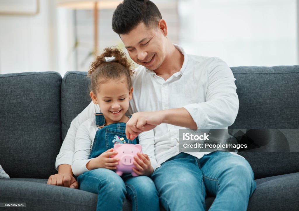 کودک درس نمی‌خواند؛ مشکل از تنبلی است یا روش یادگیری؟ ۱۲ راهکار عملی برای والدین