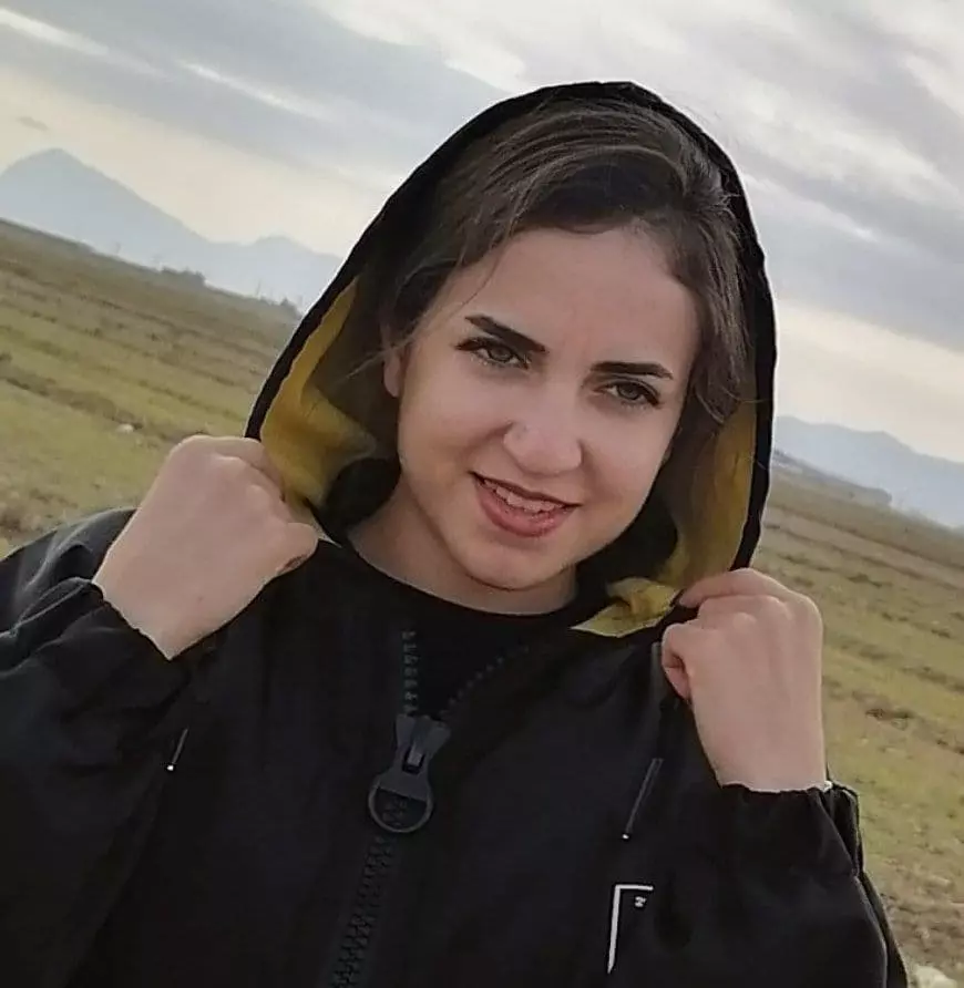 عکس شیدا استخر 