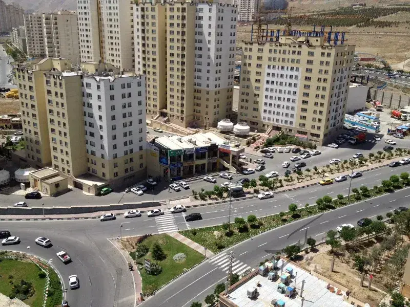 پروزه لوکس شاهانه در نزدیکی دریاچه چیتگر