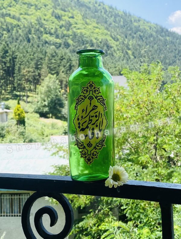 گلدان سبز رنگ ثابت