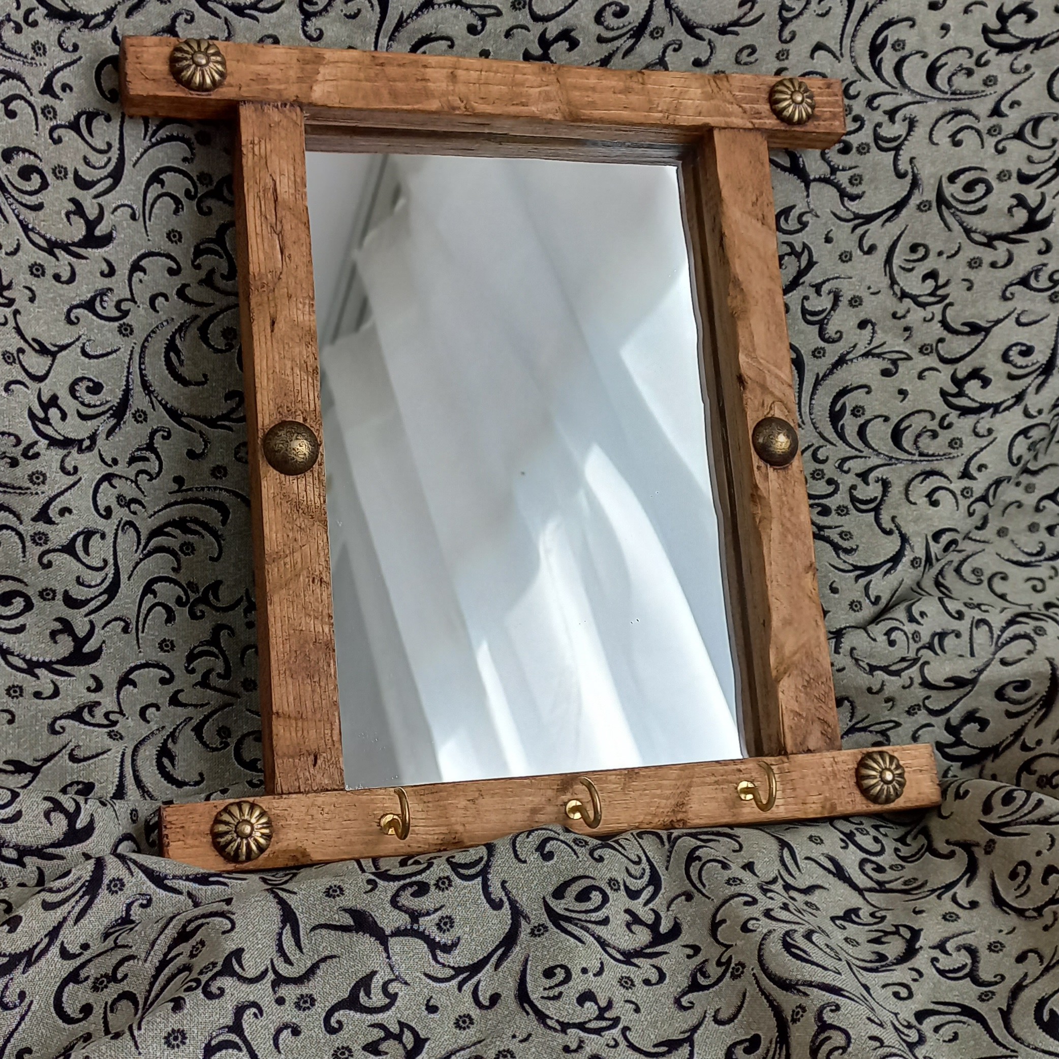 آینه و جا کلیدی