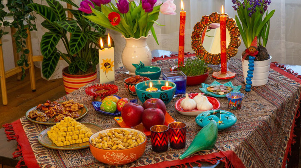 رومیزی عید نوروز را خودتان بدوزید!