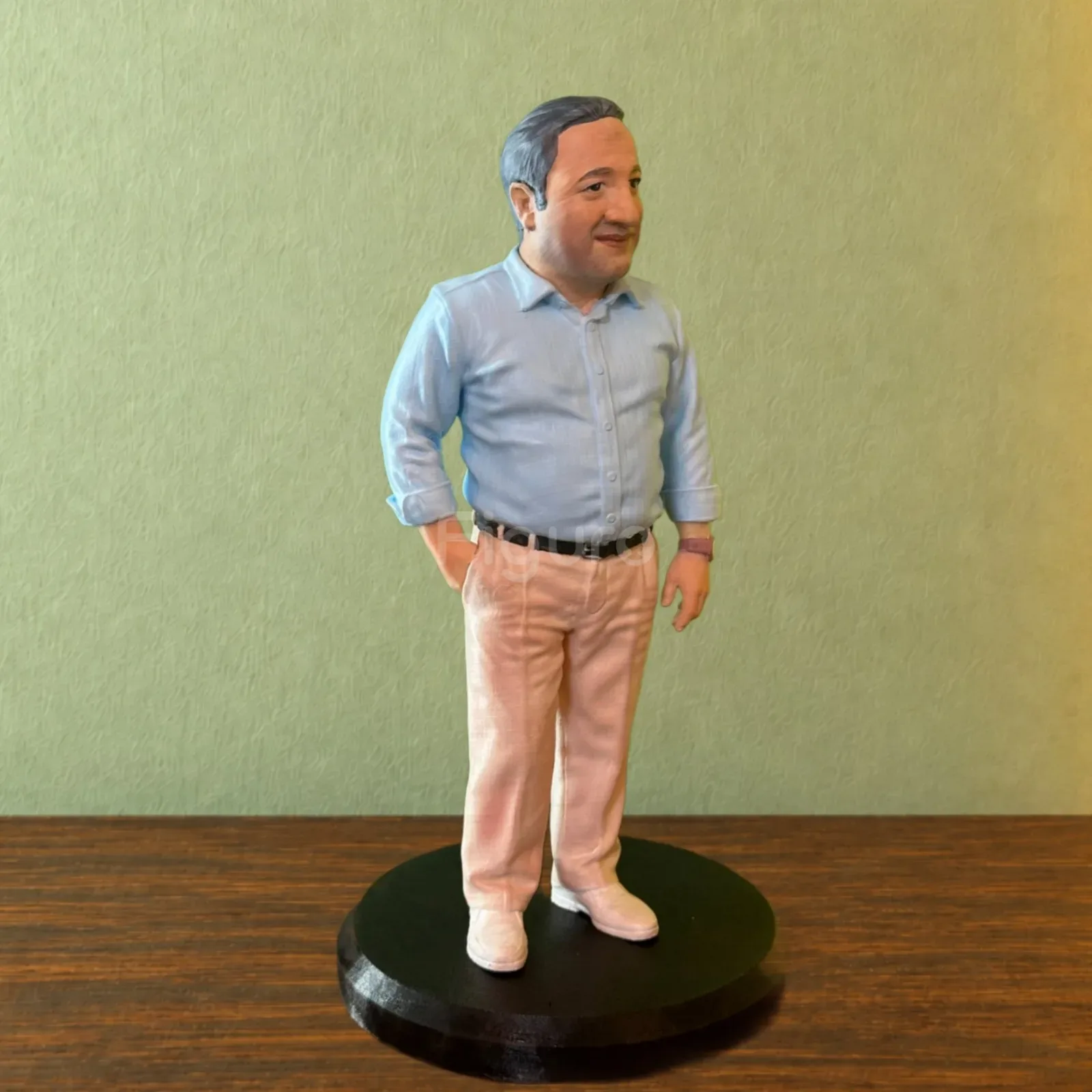 فیگور شخصی (bobble head)  25 سانتی — سبک نیمه واقع‌گرایانه — عکس 3