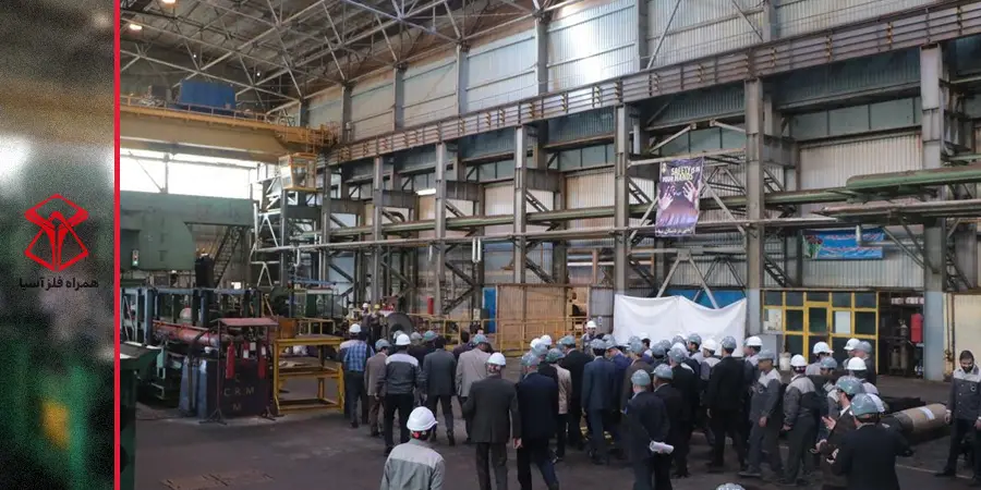 محیط داخلی انبار کارخانه فولادغرب