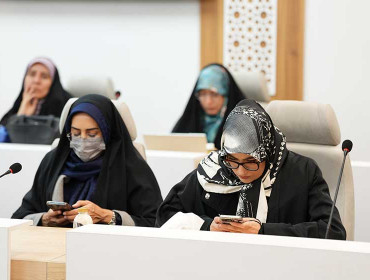 نشست هم‌آفرینی داوران و فرهیختگان چهارمین مهرواره هوای نو