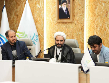 نشست هم‌آفرینی داوران و فرهیختگان چهارمین مهرواره هوای نو