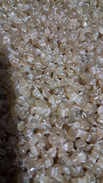 گرانول عسلی روشن
