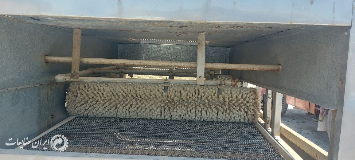 دستگاه بسته بندی و شستوی خرمای اوراقی