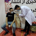 دانشجویان و جهادگران سلامت مستقر در پایگاه واکسیناسیون