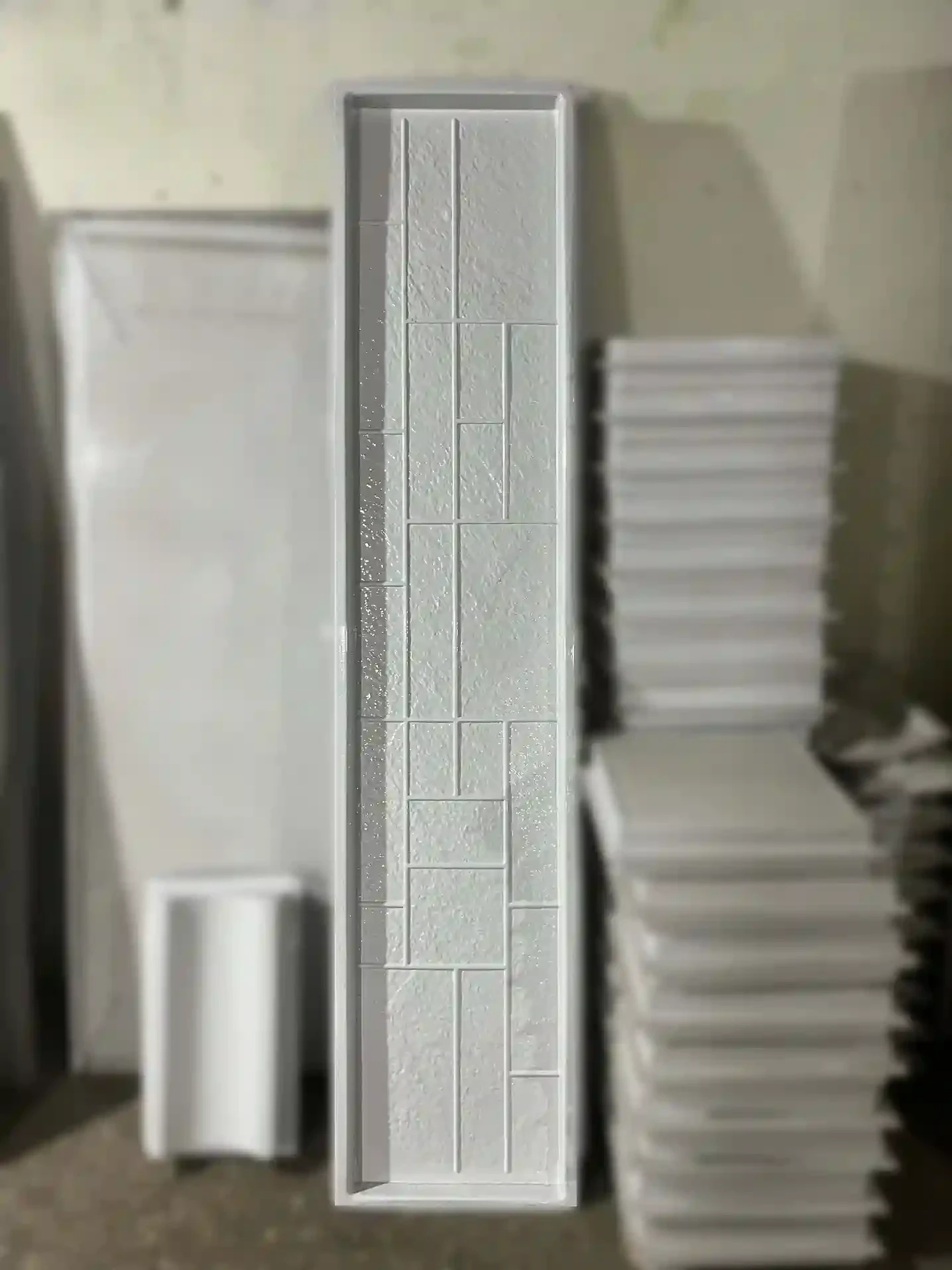 قالب دیوار پیش‌ساخته با طرح آجری | قالب دیوار پیش‌ساخته با قیمت مناسب