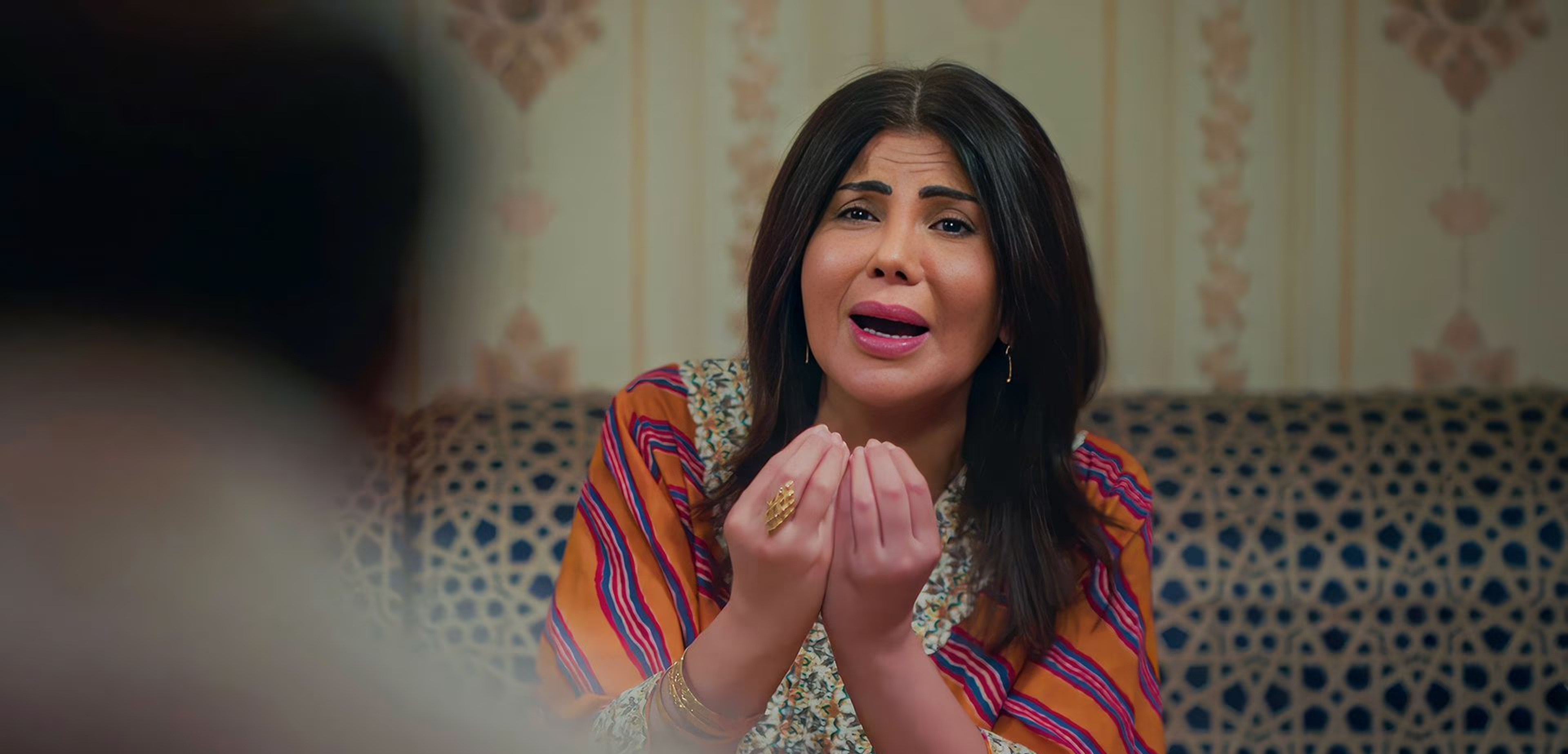پوستر غلط بنات | دختربازی