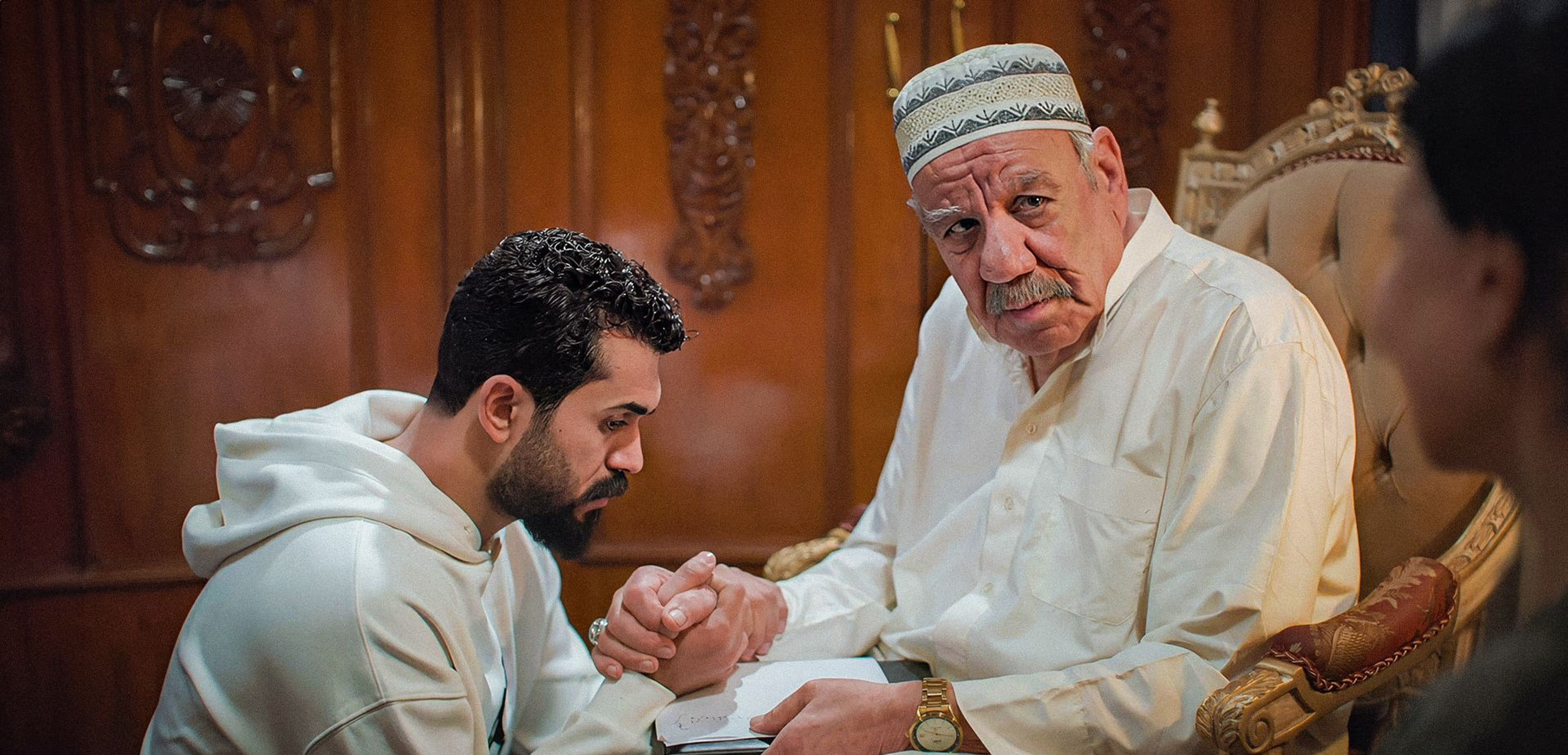 پوستر خان الذهب | خان طلا
