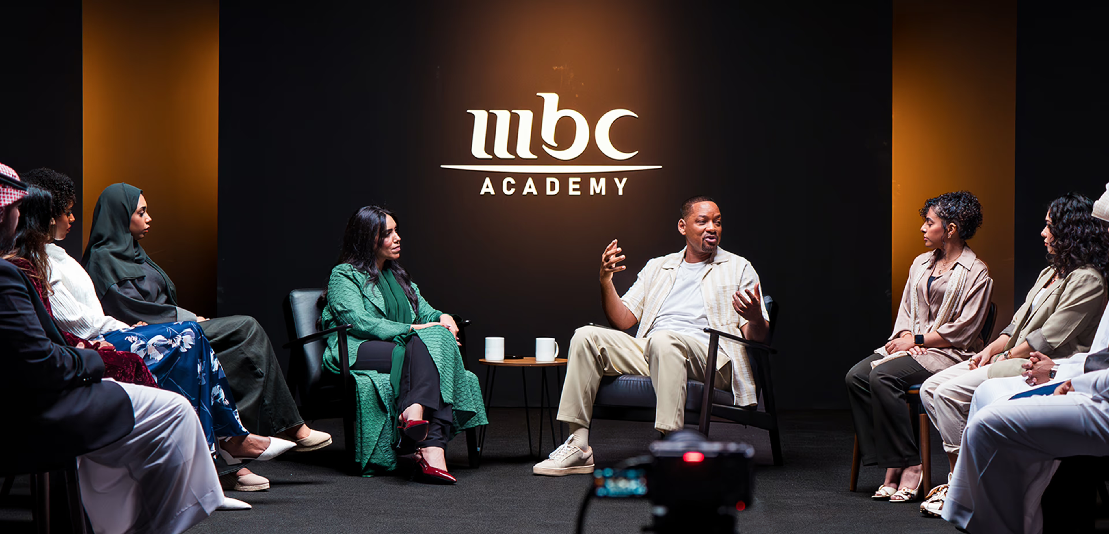 پوستر The Academy Meets With Will Smith | آکادمی با ویل اسمیت دیدار می‌کند