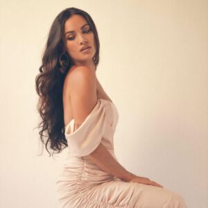 Sinead Harnett