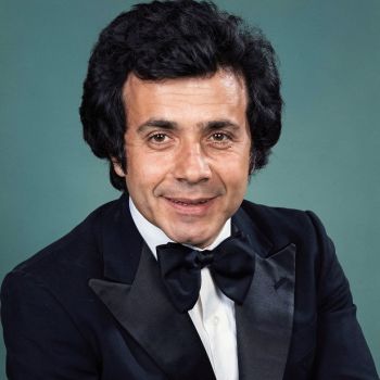 مرغ دست آموز