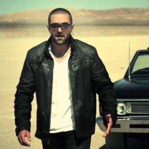 خشایار آذر