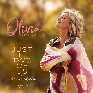 Vente Pa' Ca (feat. Delta Goodrem)