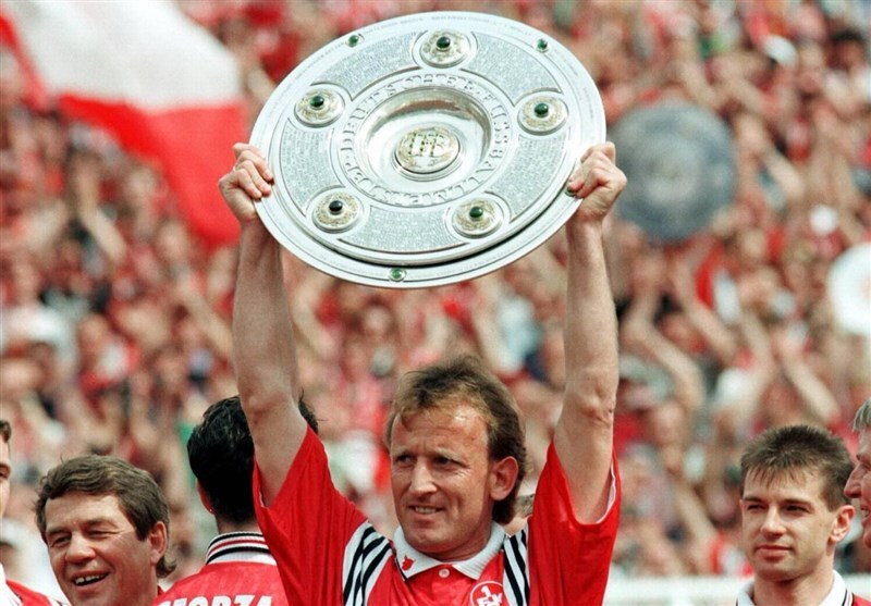 زننده گل قهرمانی آلمان درگذشت