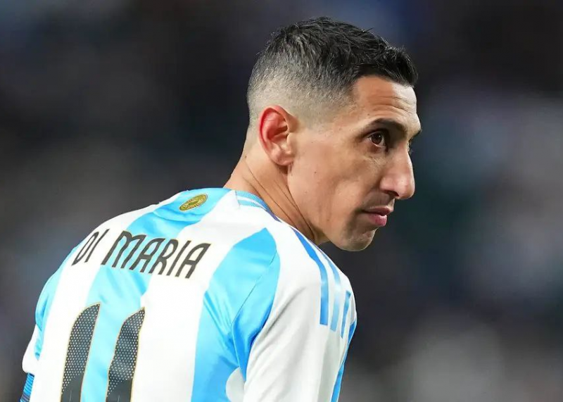 دیماریا: مسی و مارادونا از یک سیاره دیگر آمدهاند دیماریا: مسی و مارادونا از یک سیاره دیگر آمدهاند