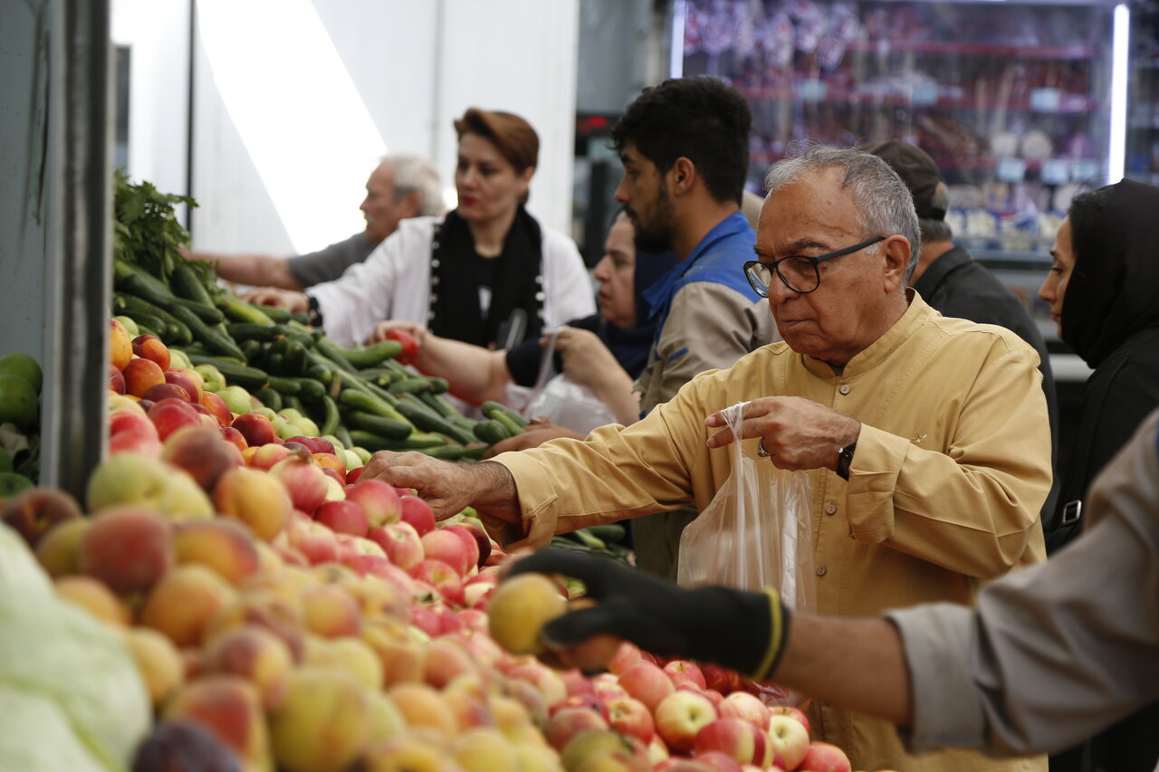 گشت و گذار در پایتخت با آقای مجری