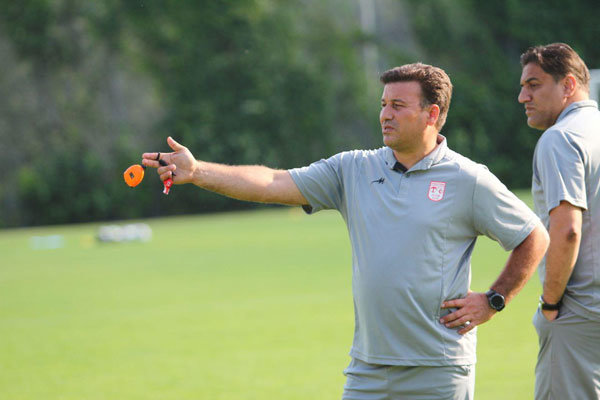 بازی با امارات زیباتر خواهد بود/ چینش هافبک های تیم ملی مشکل داشت