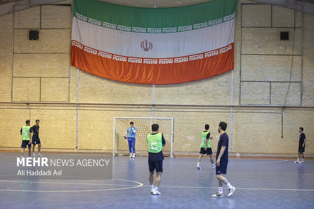 آخرین تمرین تیم ملی فوتسال قبل از اعزام به جام جهانی