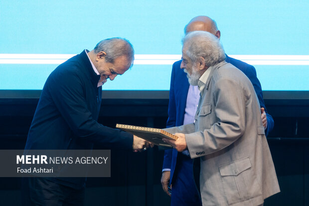 نوزدهمین جشنواره تعاونی های برتر کشور