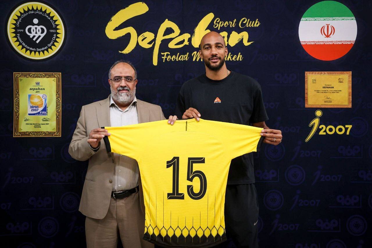 خشم پرسپولیس از تصمیم جنجالی فدراسیون فوتبال