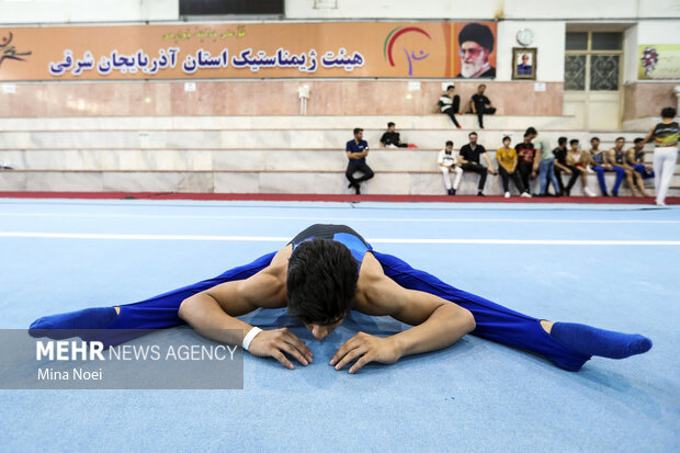 مسابقات کشوری ژیمناستیک هنری در تبریز