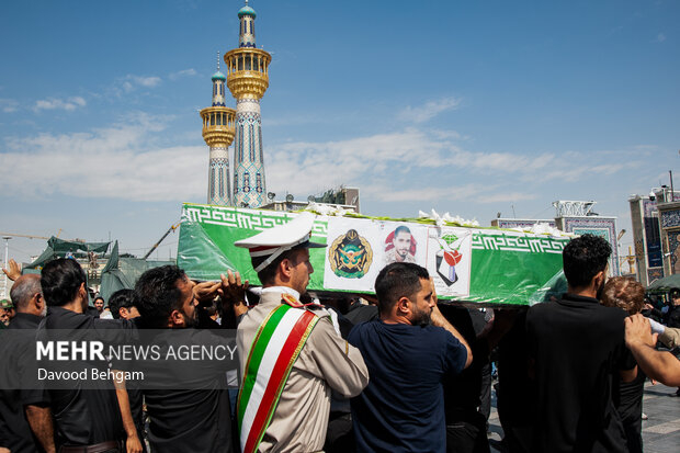 تشییع پیکر مرزبان شهید «ابوالفضل ربیع‌زاده» در مشهد