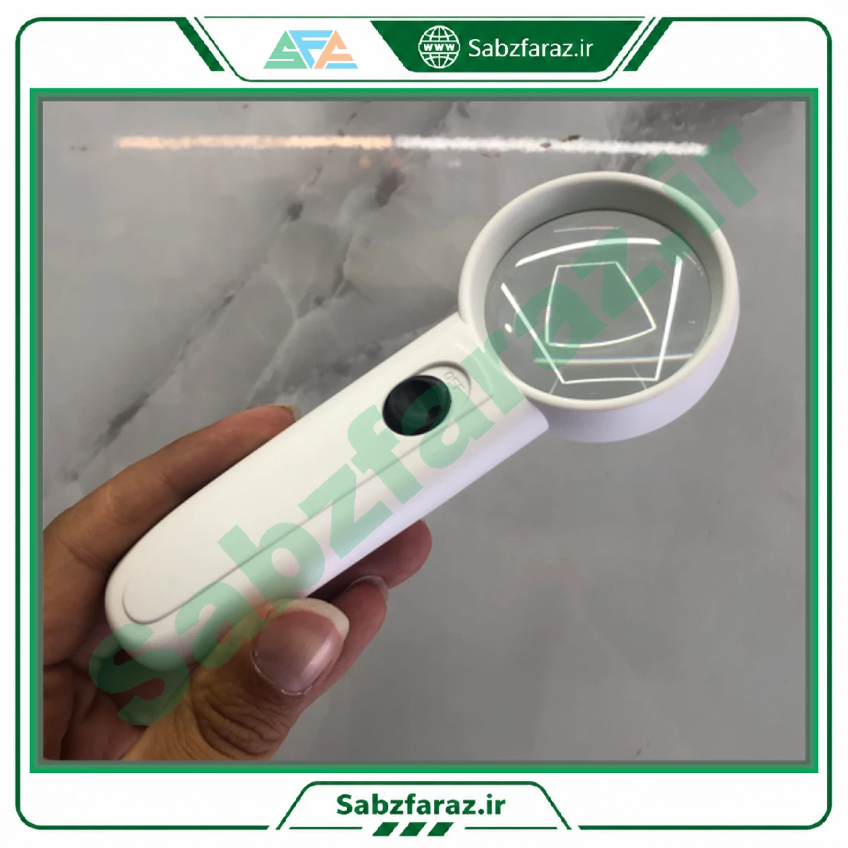 ذره‌بین دستی LED دار مدل MG6B-3 قطر 50 میلی‌متر با بزرگنمایی 5X