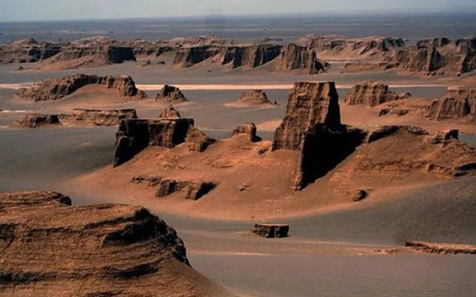 کلوت‌های شهداد، شهداد