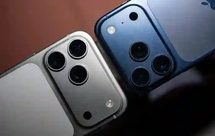 قاب و گارد محافظ آیفون ۱۷