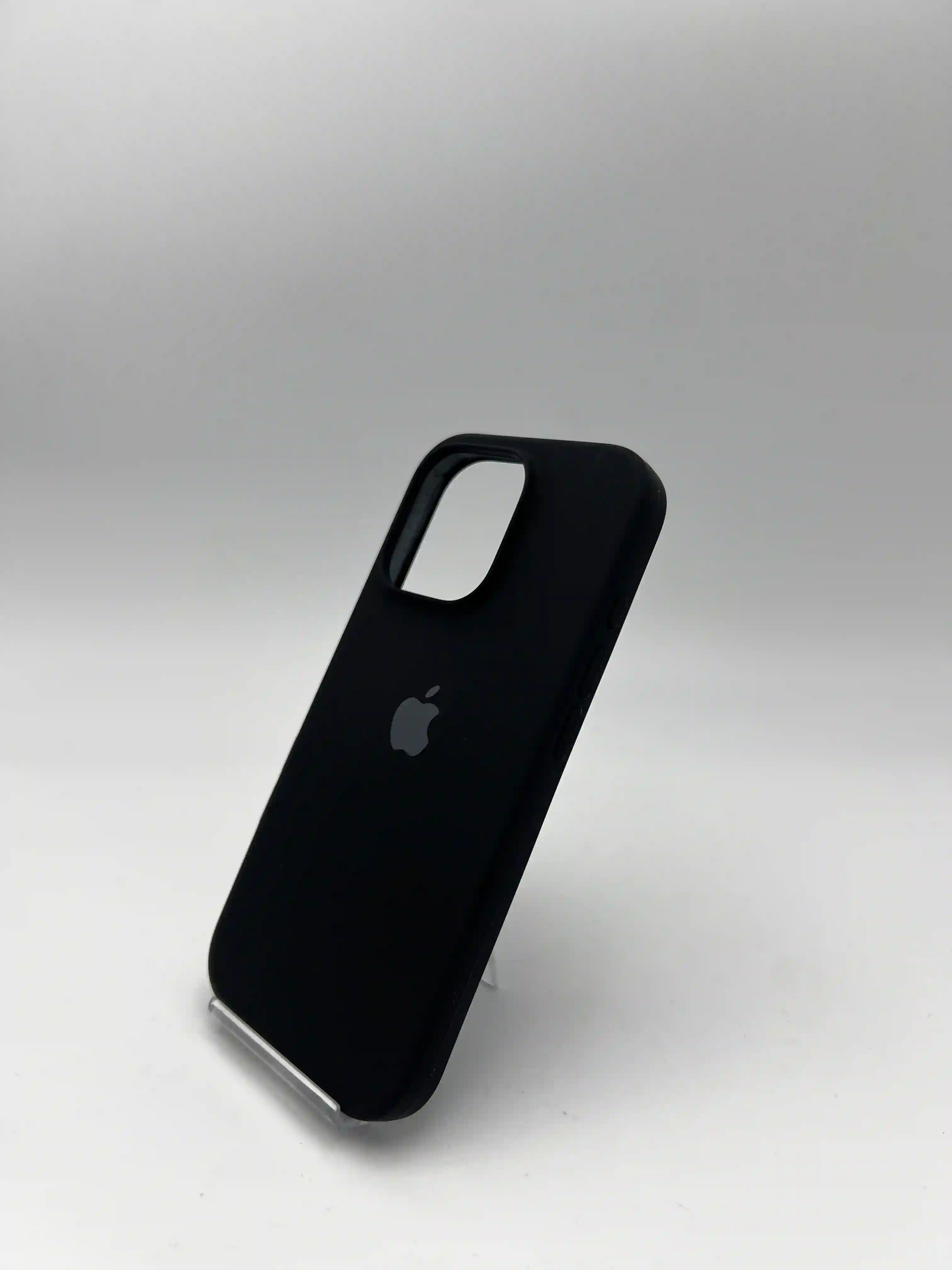 کاور سیلیکونی iPhone 16 Pro | قاب کلاسیک Soft-Touch با پوشش داخلی مخملی