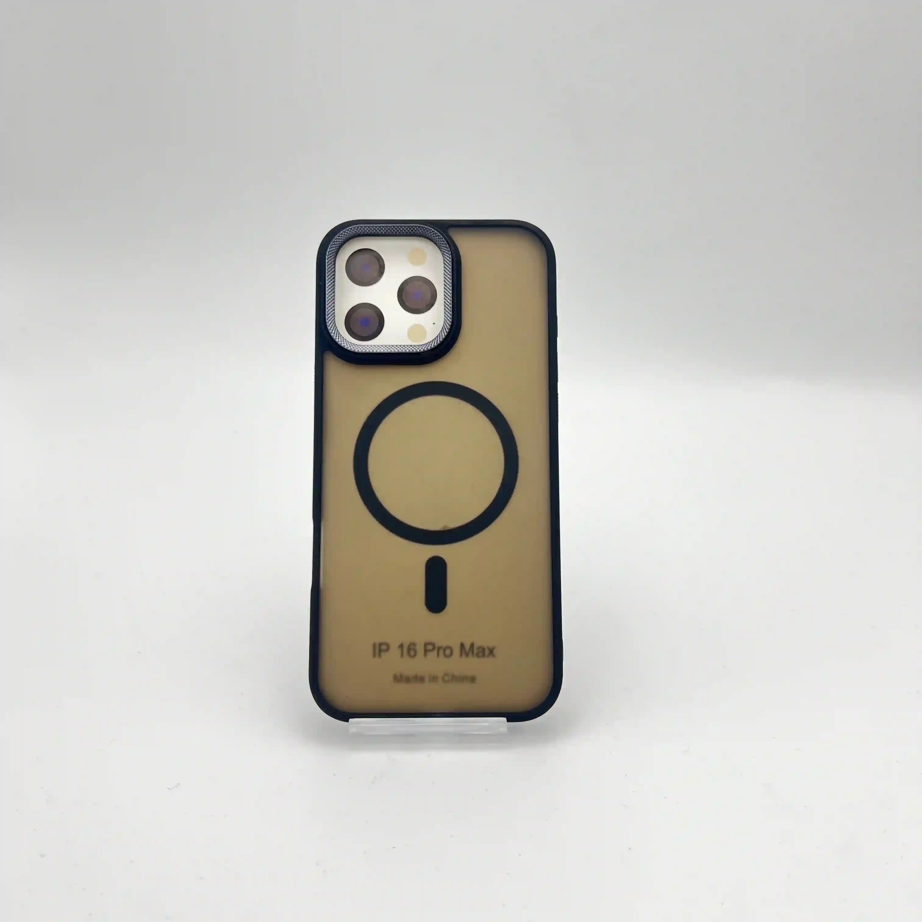 گارد مگ‌سیف دار Unique Case مدل Classic Fit برای iPhone 16 Pro Max