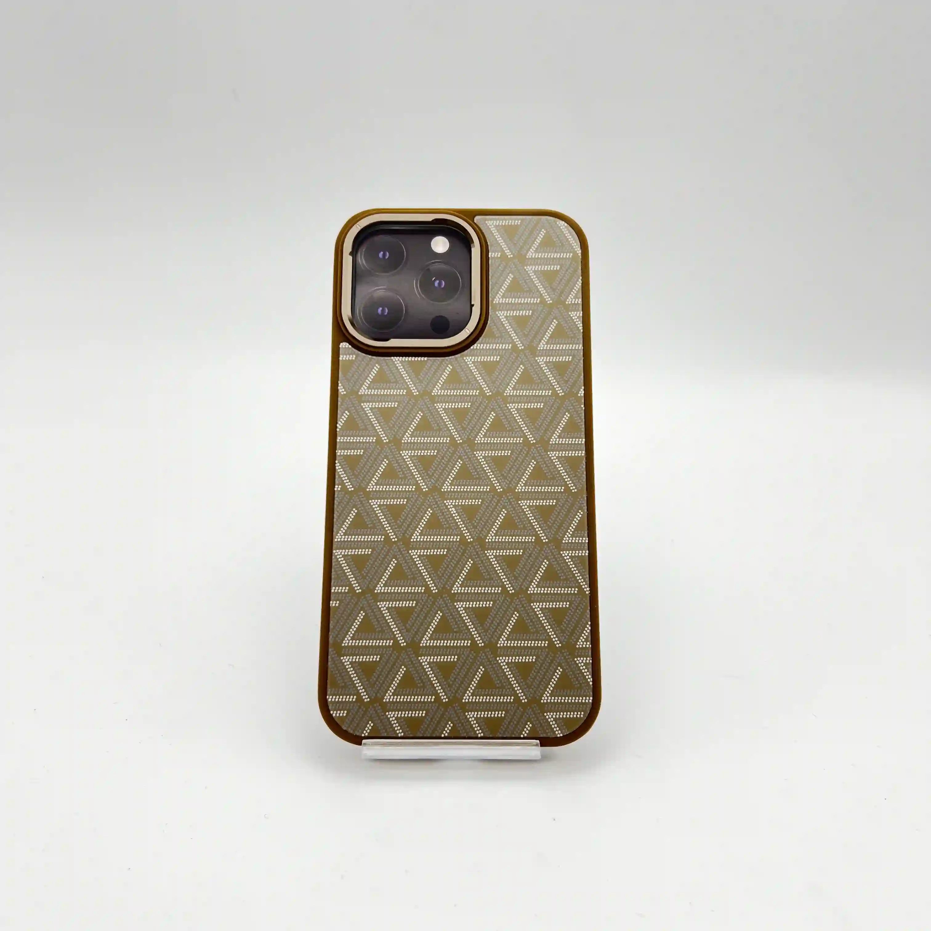 کاور طرح دار هندسی VIP MAX مدل MAX SERIES| محافظ iPhone 16 Pro Max