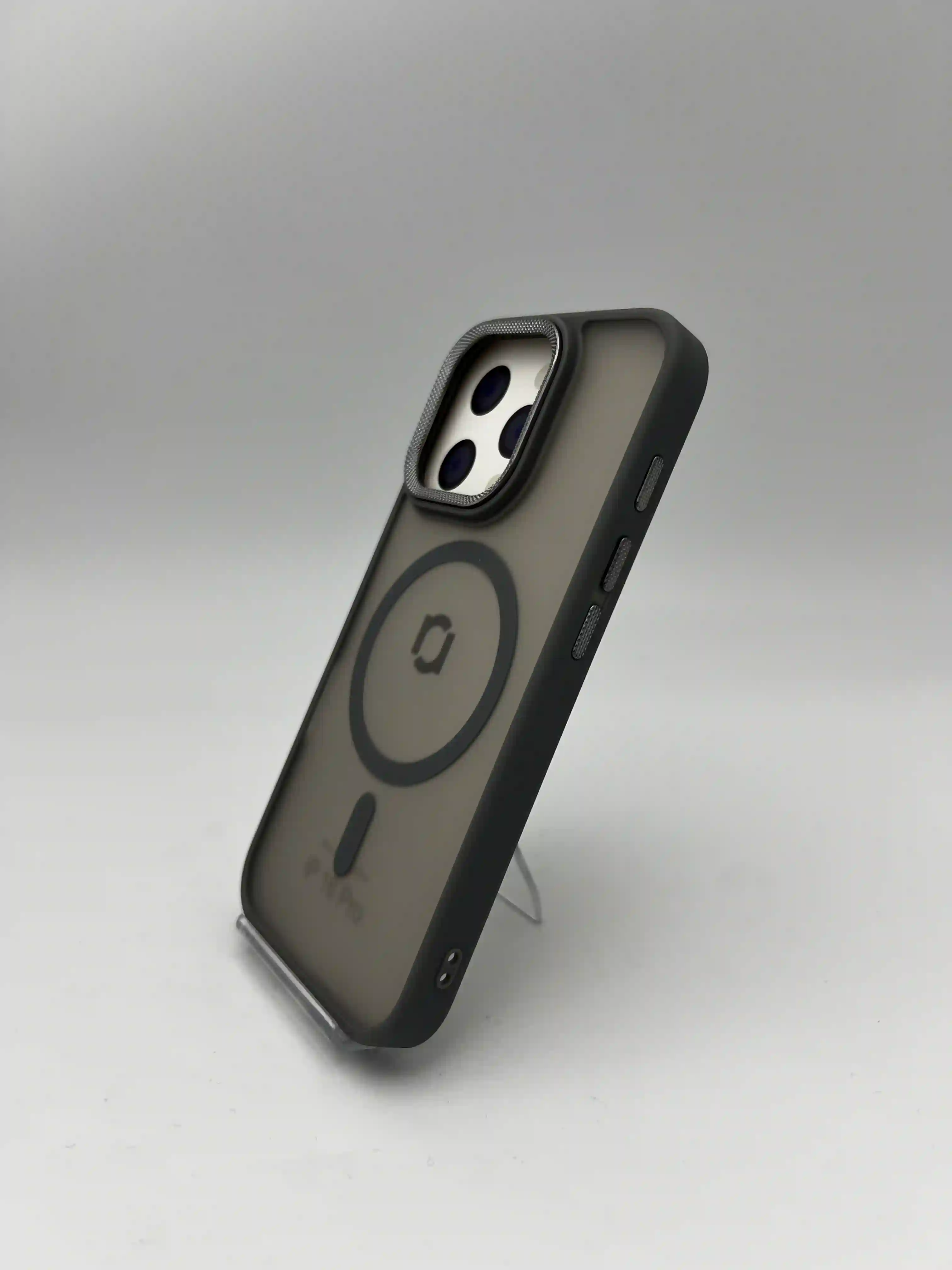 گارد مگ‌سیف دار Unique Case مدل Classic Fit برای iPhone 16 Pro