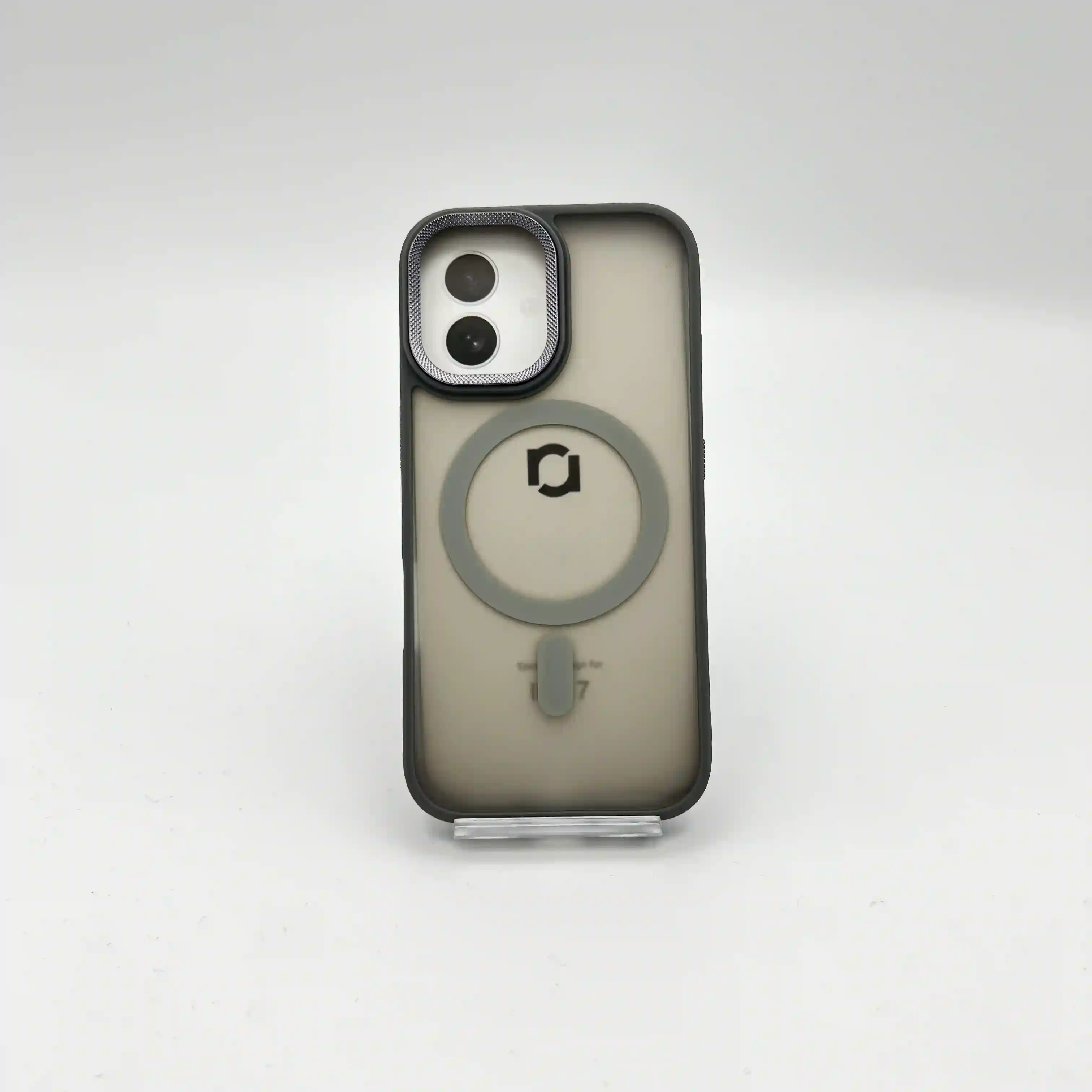 گارد Rmo مدل Unique Case برای ۱۷ نرمال با Magsafe
