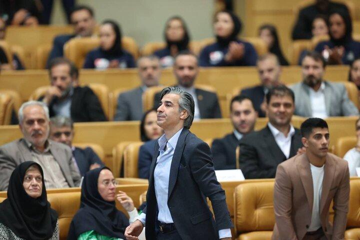 خوشحالی مردم ایران باعث افتخار ماست/ باید بهای بیشتری به ورزش داد
