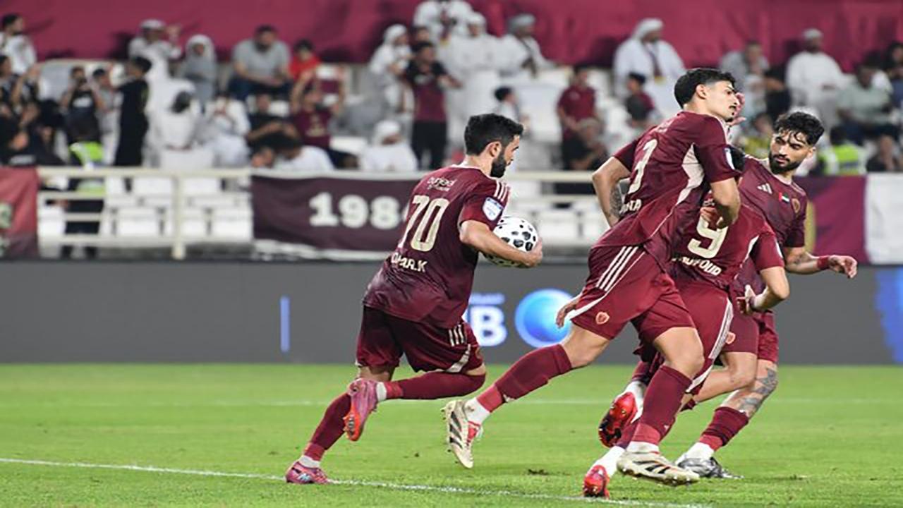 صدرنشینی تیم مورایس با حضور ۳ بازیکن ایرانی