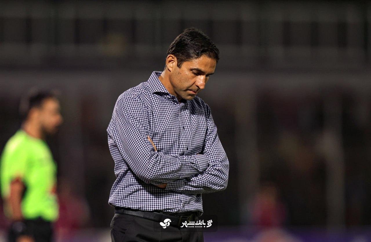 وحید هاشمیان برای دو بازی دیگر روی نیمکت پرسپولیس ابقا شد