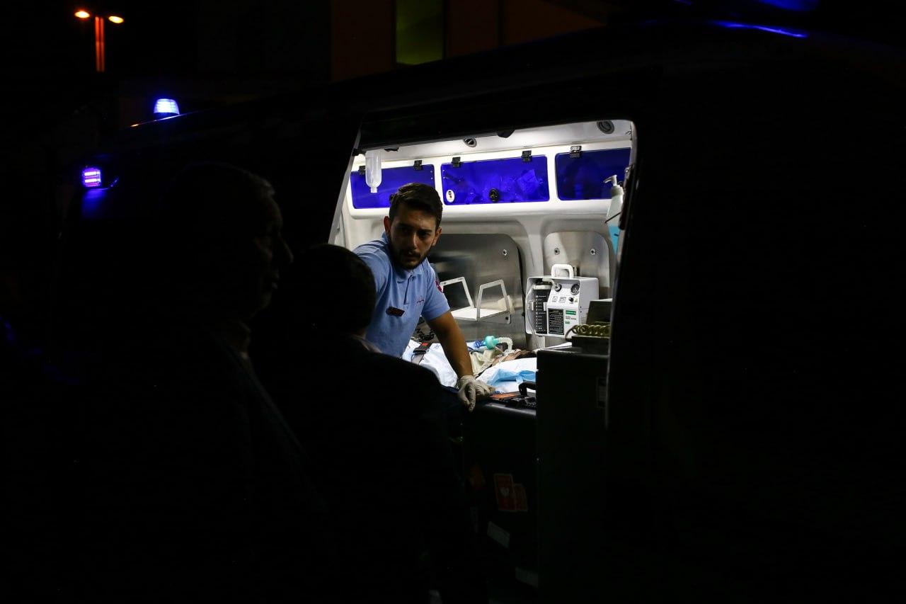 معاون وزیر بهداشت: به شایعات فضای مجازی مبنی بر فوت صابر کاظمی توجه نکنید