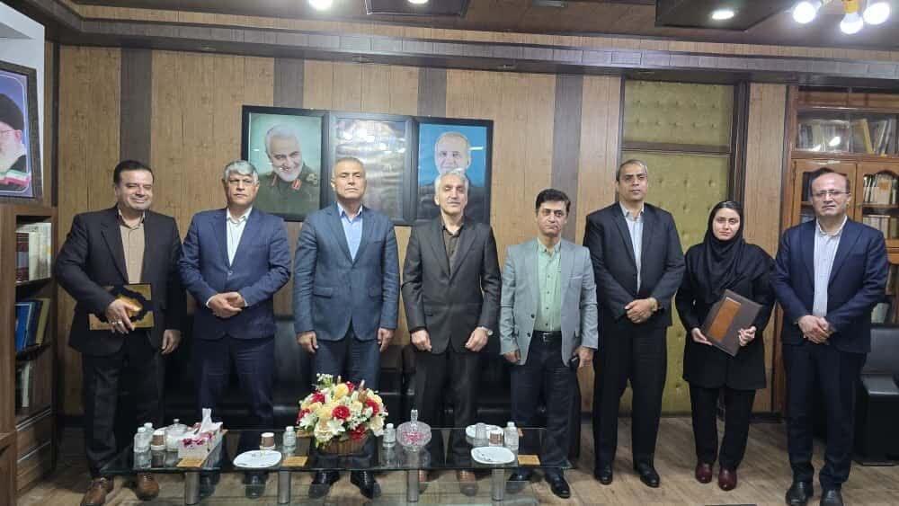 فرماندار گناوه: اعتمادسازی برای مردم در حوزه بهداشت و درمان ضروری است