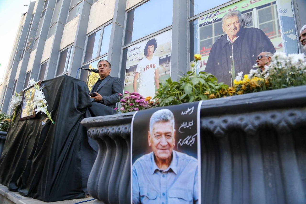 علی تاجرنیا: احمد سعادتمند و اکبر کارگرجم مانند هم فکر میکردند