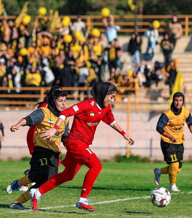نگاهی به نتایج پرسپولیس زنان؛ از بازگشت پرهیاهو تا نتایج پرچالش
