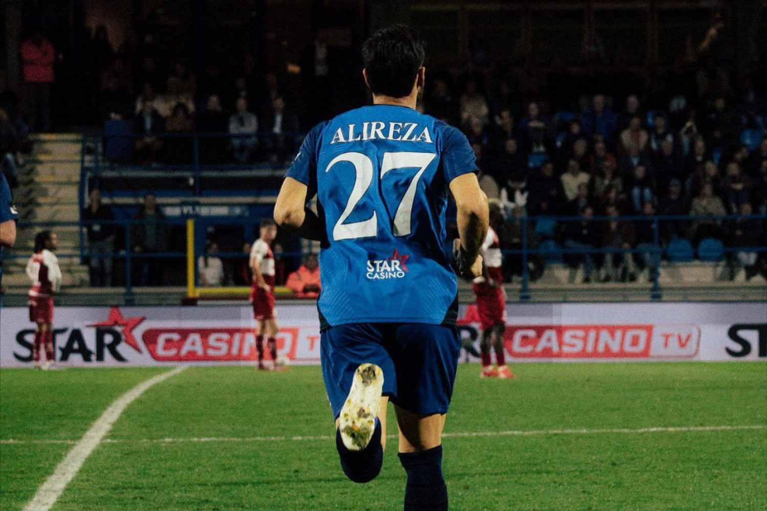 علیرضا جهانبخش بعد از ۶ ماه به میادین باشگاهی برگشت / عکس