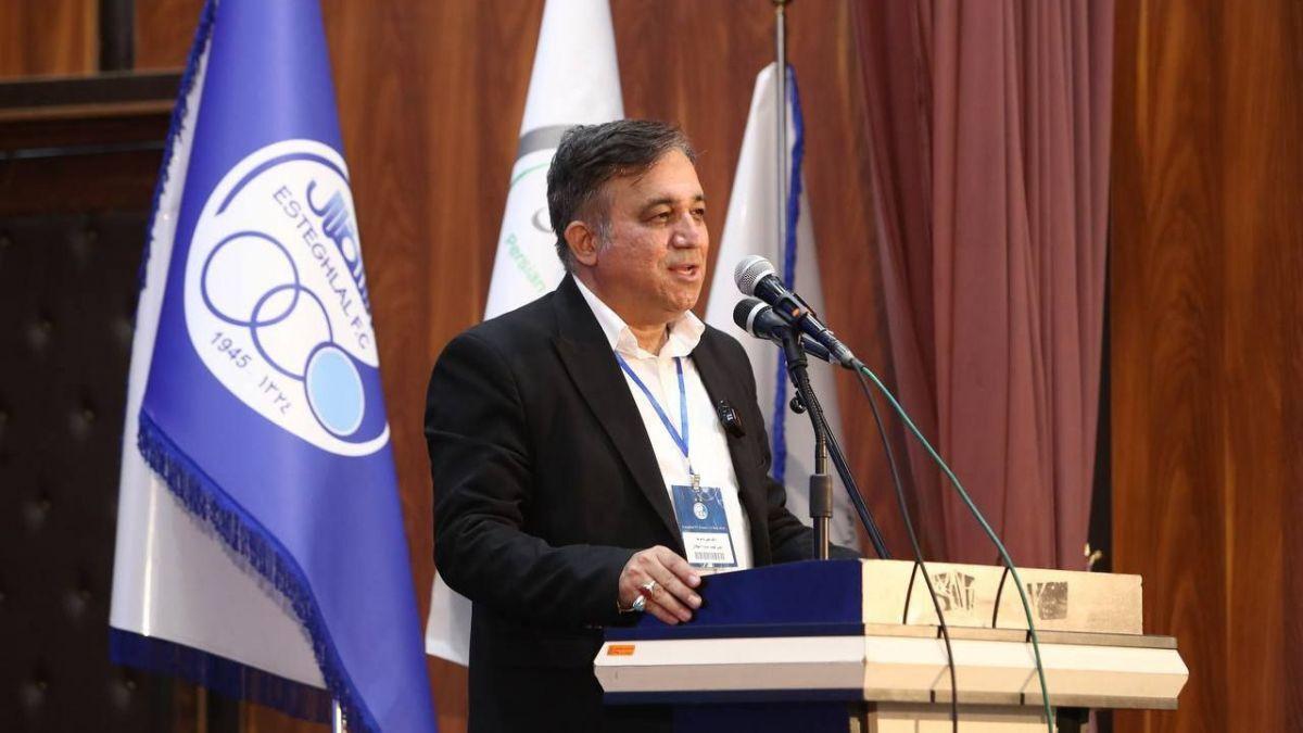 تاجرنیا: هواداران پرسپولیس برای ما مورداحترام هستند؛ کاش علی اینانلو از کریم باقری یاد بگیرد!