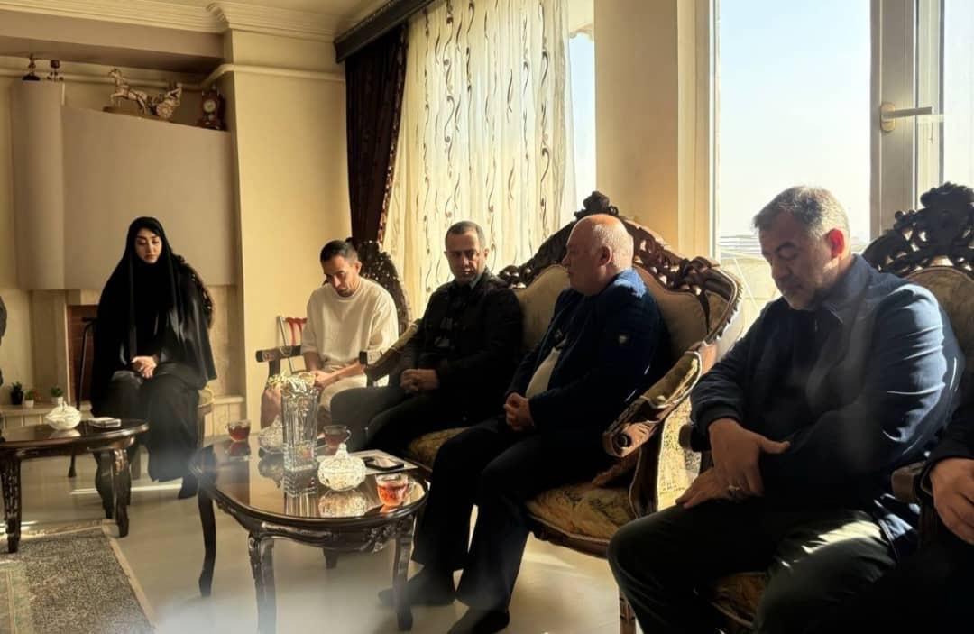 عیادت معاون وزیر ورزش و رئیس فدراسیون اسکیت از ورزشکار آسیب‌دیده