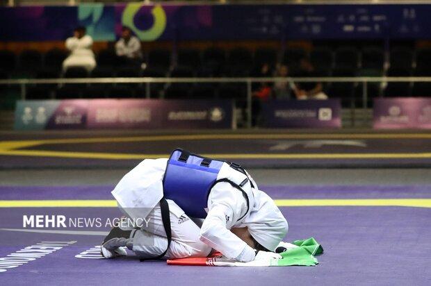 ساینا کریمی: خوشحالم با مدال طلا توانستم دل مردم ایران را شاد کنم