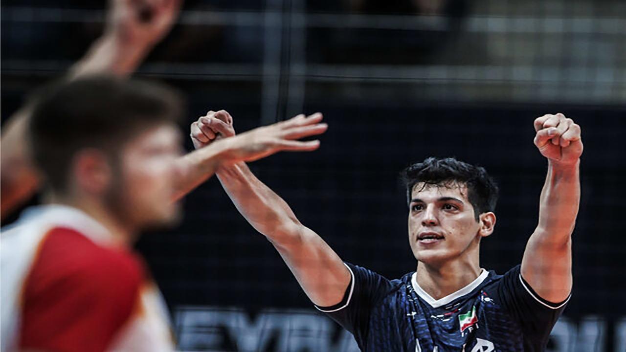 ملیپوشان والیبال با بازوبند مشکی به مصاف بحرین میروند